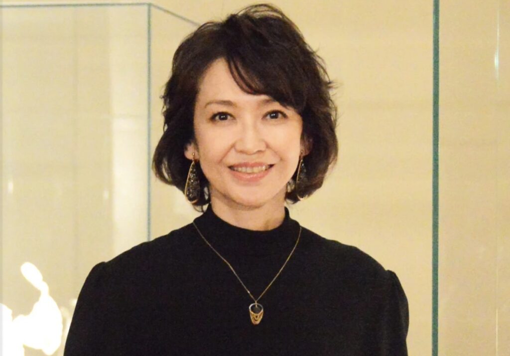 賀来千香子